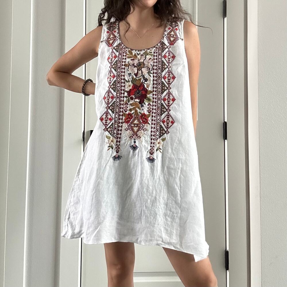 Johnny Was White linen Tunic Top Dress Embroidered Size M/L
